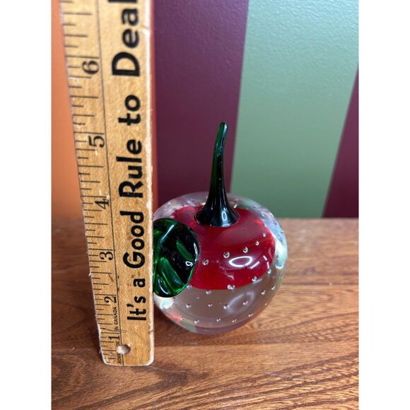 art glass apple stem paperweight bubble control heavy - Picture 2 of 6